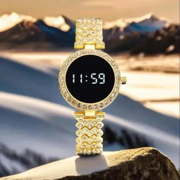 Sleek Women's Round Face Chain Strap Touch Digital Watch